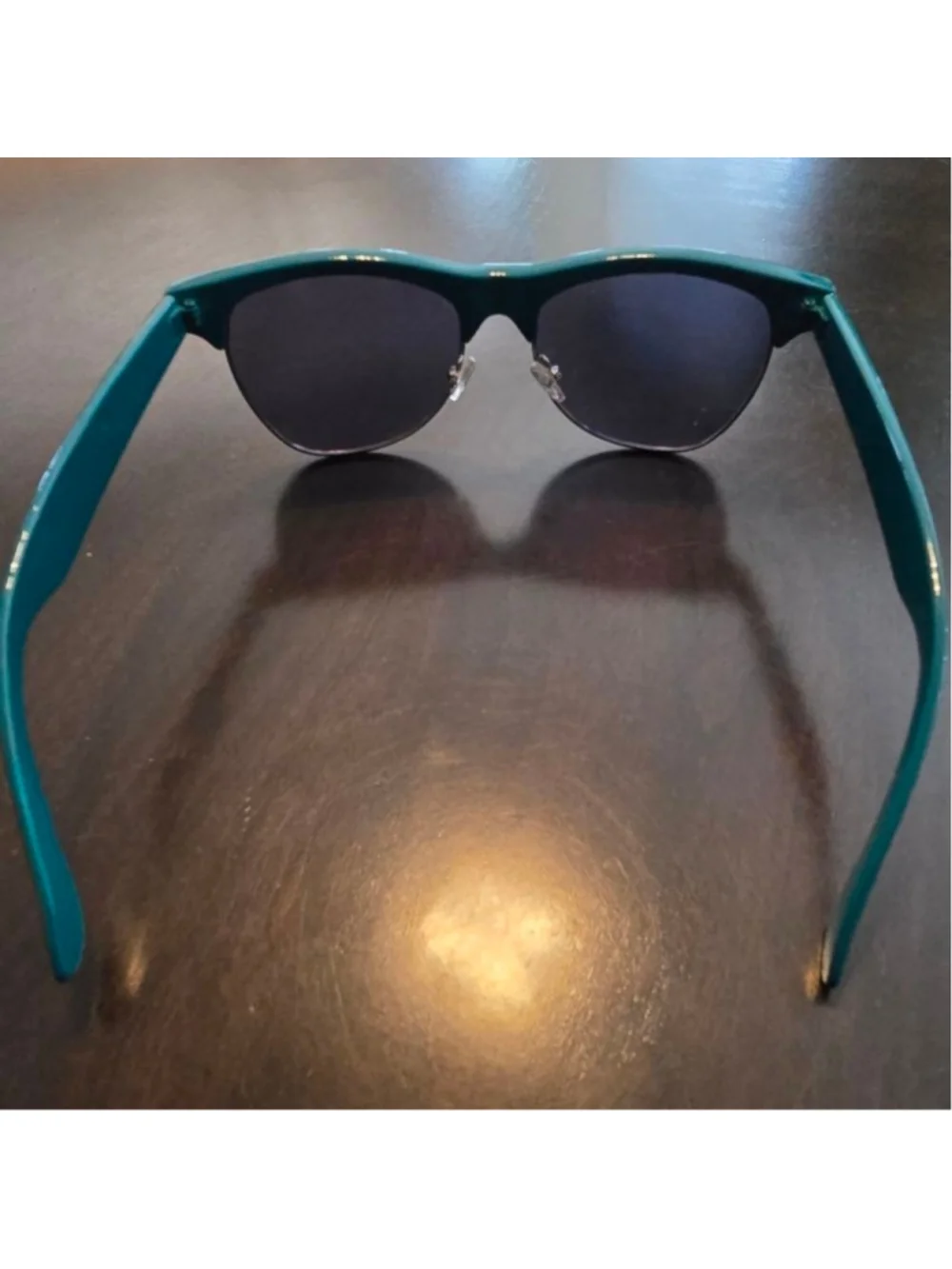 Unisex Vintage 90s AKINZ Teal Frame Retro Sunglasses Coastal Summer Silver Black